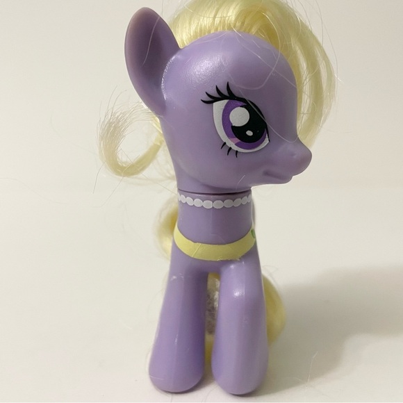 MLP My Little Pony Lyrica Lilac Figure Toy - Picture 5 of 15